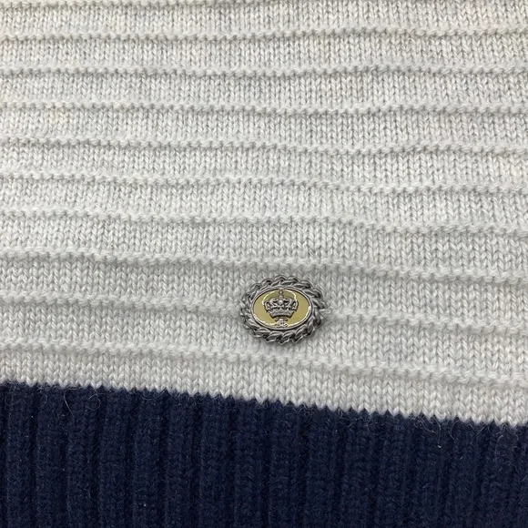 CHANEL SILVER / GREY / NAVY 2008 FRINGED CASHMERE KNIT SCARF - Picture 3 of 16